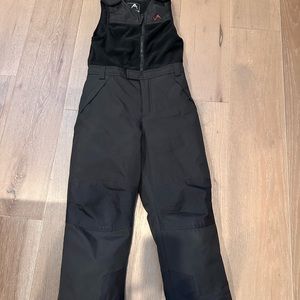 Boys ski bib, easy on and off